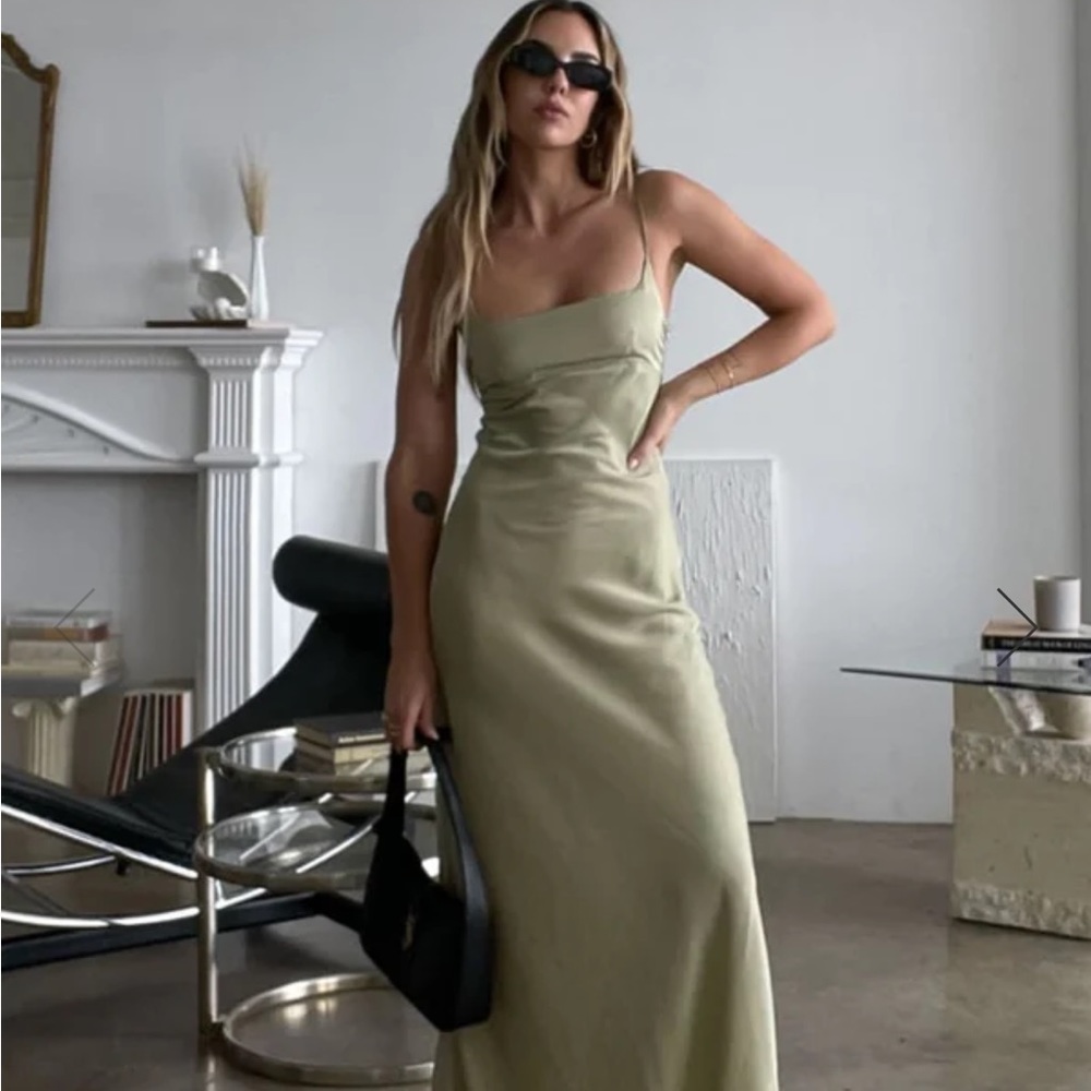 RUMOURS Saratoga Springs Maxi, NWT Size Small